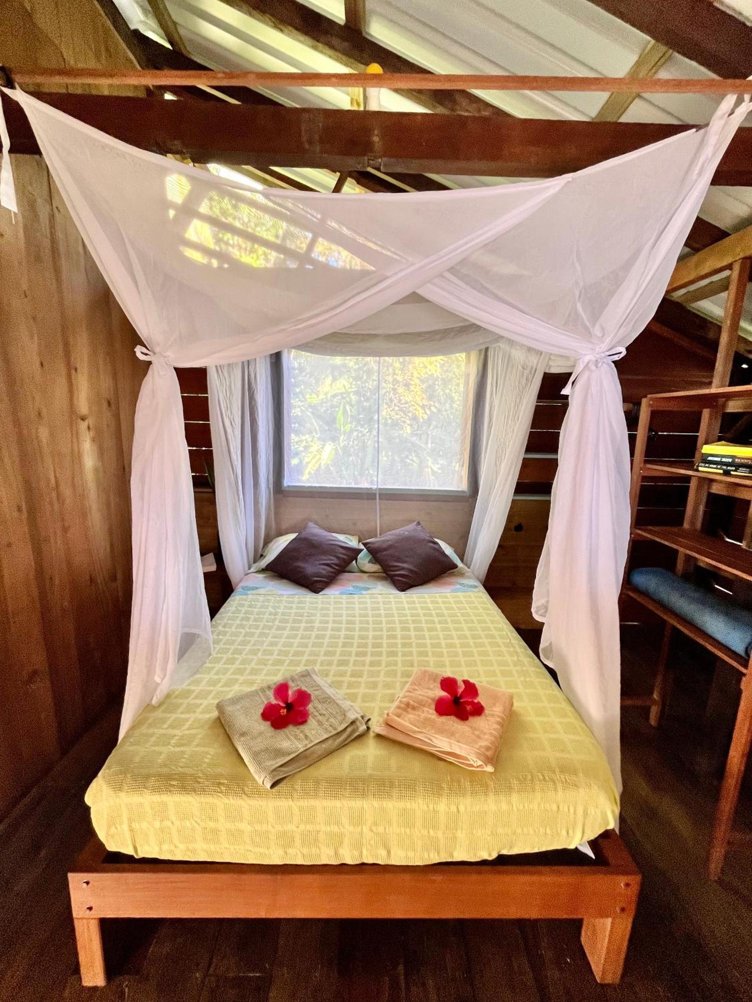 Casa Maniki Holiday home Nuqui